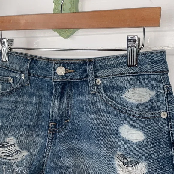 LUCKY BRAND THE CUTOFF DISTRESSED SHORTS - Picture 2 of 8